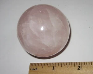 52mm POLISHED NATURAL PINK ROSE QUARTZ CRYSTAL STONE MINERAL SPHERE ~ 157.9grams - Picture 1 of 8