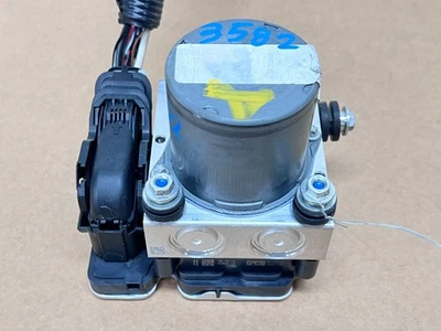 20-24 NISSAN MURANO ABS ANTI-LOCK BRAKE PUMP CONTROL MODULE UNIT, OEM LOT3582 - Image 1 of 4