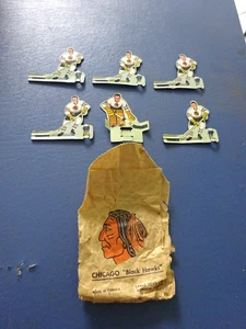 Vintage Eagle Hockey Game, Chicago Blackhawks Team with Bag - Picture 1 of 4