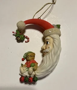 2004 CHERISHED TEDDIES BEAR SITTING/MOON HANGING ORNAMENT #118373 - Picture 1 of 2