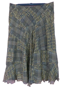 SK18599-RUBY RD Women's Thin Polyester A Line Flare Skirt Multicolor Geo Size 18 - Picture 1 of 6