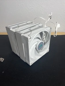 Chłodnica procesora DeepCool AK620, AMD Intel, AM4, AM5, LGA1700 BIAŁY - Zdjęcie 1 z 12