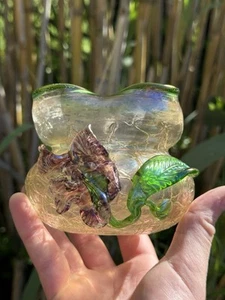 Vase Pâte De Verre Irise & Fleur En Relief & Art Nouveau - Foto 1 di 20