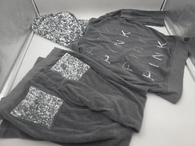 Chándal Rosa Victorias Secret Gris Terciopelo Lentejuelas Holográfico 2 piezas Y2K Brillante Difícil de Encontrar Foto 1 de 4