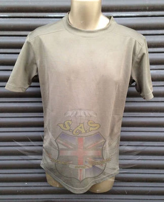 British Army Superávit Piezas Verde Salvia Absorbe la Humedad Camiseta Luz Base - Imagen 1 de 4