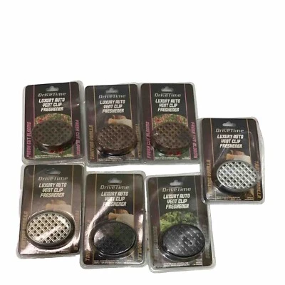 Ambientador con clip de ventilación automática de lujo 7 Drive Time en diferentes aromas Foto 1 de 2