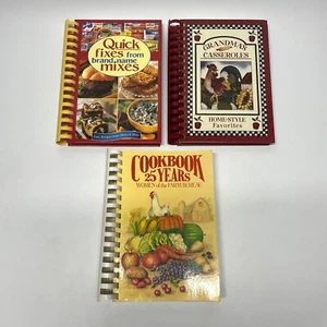 Lot of 3 Spiral Cook Books Themed and Community Recipes - Picture 1 of 5