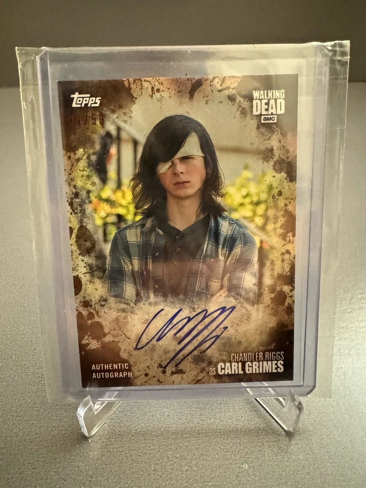 Topps The Walking Dead Season 7 Chandler Riggs (Carl) Autograph Card 29/50 - Image 1 of 2