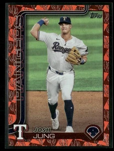 2025 Topps #117 Josh Jung Spring Training Foilboard arancione #/25 - Foto 1 di 2