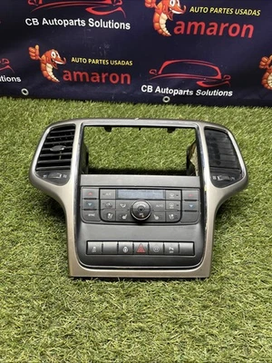 11-013 Jeep Grand Cherokee Heater A/C Climate Temp Control Panel 68111109AG  OEM - Image 1 of 4