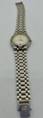 Gucci 9000L relógio de quartzo feminino data mostrador branco JAPÃO 25mm funcionando quase em perfeito estado - Imagem 1 de 3