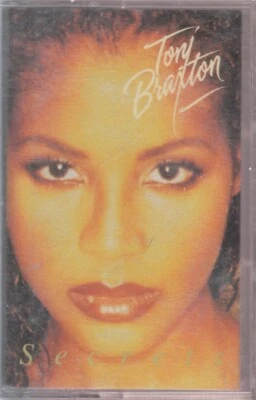 Cassette - TONI BRAXTON: Secrets - Un-Break My Heart / I Don't Want To + Foto 1 de 2