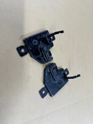 Ford Capri mk3  Rear Seat Tilt Brackets, pair. - Image 1 of 4