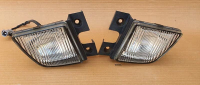 Faros antiniebla Toyota hiace Van KD-KZH106W 2000 se adapta a corona, corsa OEM JDM usados Foto 1 de 4
