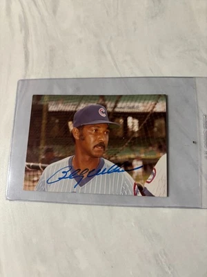 Billy Williams Chicago Cubs HOF outfielder autographed 3 1/2x 5 color  photo - Image 1 of 3