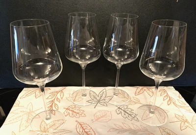 4 copas de vino universales de cristal Vivo Villeroy & Boch de 20 oz Foto 1 de 4