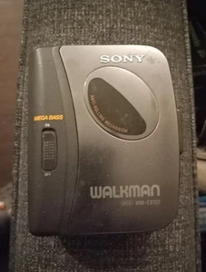 Lecteur cassette Sony Walkman WM-EX122 non fonctionnel, pièces/réparation - Photo 1/3