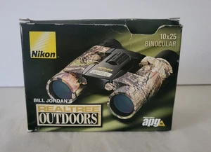 Nikon Realtree 10x25 - 5 ° Water Resistant Camo Binoculars w/ Case in Box - Picture 1 of 8