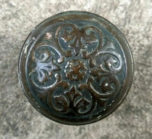 Antique Victorian Ornate Cast Iron w/Brass Finish Door Knob - Picture 1 of 5