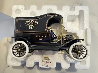 1/16 New York City 1912 Ford Model T Delivery Truck Rare Model #234 of 5000 - Image 1 of 4