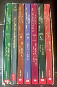 Chronicles of Narnia Box Set 7 PAPERBACKS CS Lewis Complete Series - Picture 1 of 1