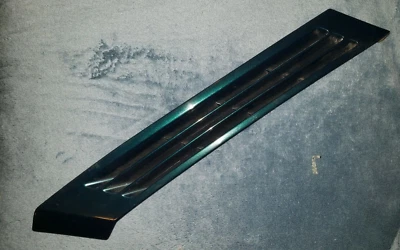 FUNDA PILAR TRASERO DERECHO MERCEDES-BENZ 190E 190D W201 VENTILACIÓN W2016980189 Foto 1 de 4