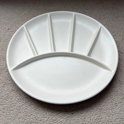 Керамические разделенные тарелки фондю набор из 4–9 дюймов круглые белые японские винтажные. - Изображение 1 из 4