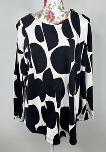 Virtuelle top women's bamboo black & white buttons long sleeved Size 12 Plus - Picture 1 of 11