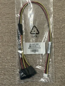 Supermicro CBL-SAST-0886 Cable SATA 15pin x2 to 4pin /P2.5, 40CM 16 inches - Picture 1 of 3