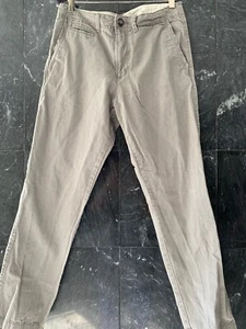 Mens Old Navy Slim Gray Khaki Chino Dress Career Pants 100% Cotton 30W 32L EUC - Picture 1 of 10