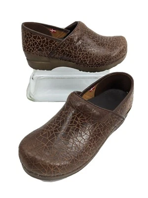 Sanita  Clog Shoes Womens Size 7.5-8 US 38 EU Brown Embossed Leather Nurse - Image 1 of 4