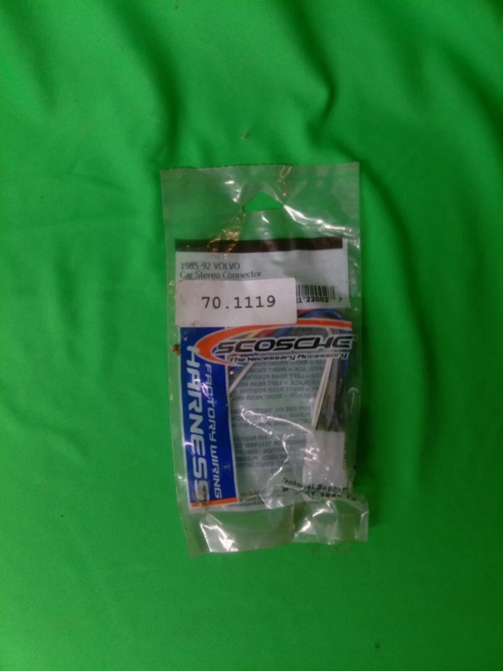 Conector de arnés de coche Volvo para cambiar radio de original a cubierta de repuesto 1 Foto 1 de 1