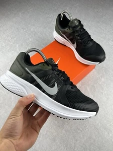 Nike Run Swift 2 | Nero/Lt Grigio Fumo | CU3517-007 | SPEDIZIONE GRATUITA ✅ - Foto 1 di 6