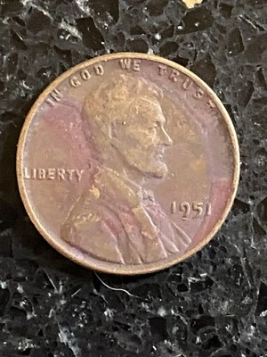 1951 Lincoln Wheat Penny ERROR- Massive Strike Through Obverse & Reverse  - Image 1 of 4