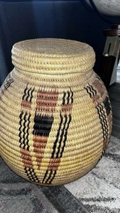 Kenya Vintage Weave Large Basket 24” Tall Beige Round With Lid - Picture 1 of 5
