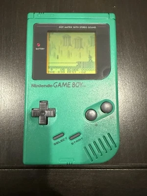 Sistema de consola portátil Nintendo Gameboy original verde DMG-01 Play It Loud Foto 1 de 4