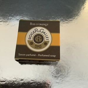 Petit Savon de voyage 25g  BOIS D’ORANGE  de Roger & Gallet - RARE - Photo 1/4