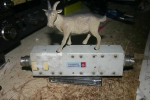 GENERAL RADIO THING WITH THOSE HORRID SOCKETS ON IT - Picture 1 of 3