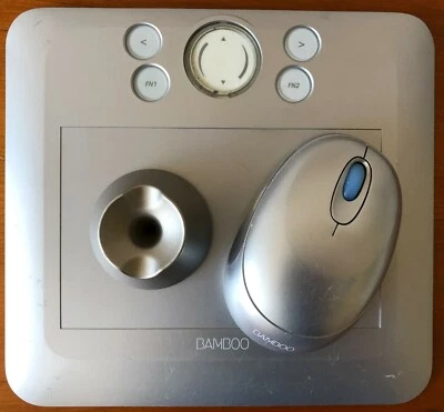 Wacom Small Bamboo Fun Tablet Model CTE-450 - Drawing Tablet, Mouse, Stand  - Image 1 of 4