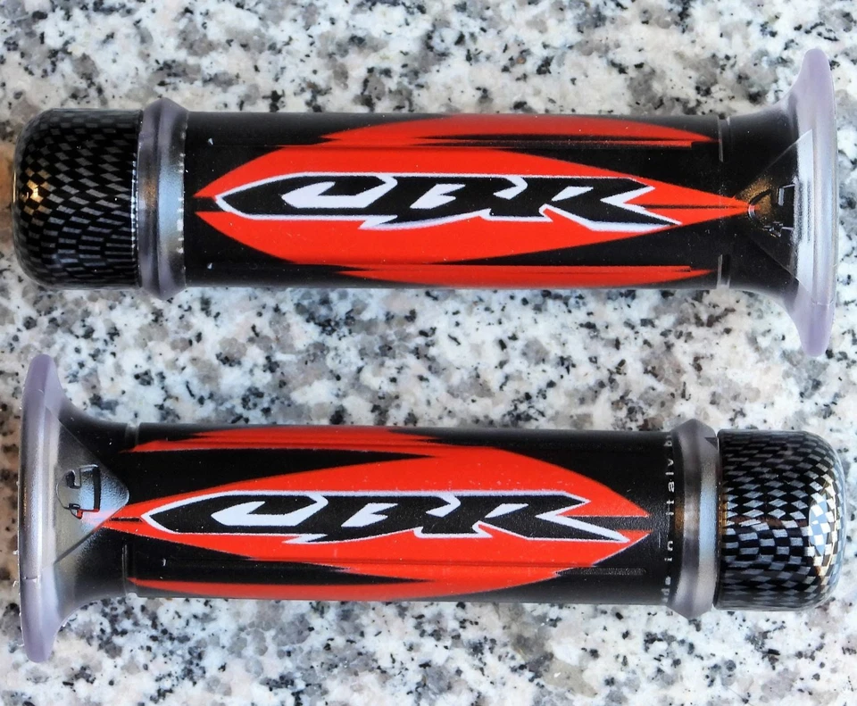 Honda CBR 600 CBR600 F4i 600RR 1000 RR 1000RR RED HAND GRIPS & CARBON BAR ENDS - Image 1 of 1