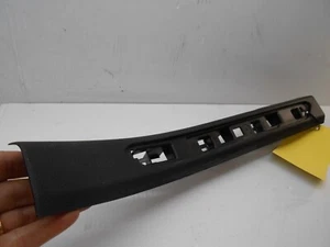 Tira de cubierta paso trasero derecho BMW G07 X7 OEM 51437434258 / 7434258 DR0039 - Imagen 1 de 6