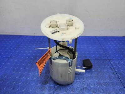 13-15 Lexus GS350 GS450 Tank Mounted Fuel Pump Assembly OEM 77020-30401 - Image 1 of 4