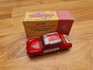 VINTAGE DINKY TOYS 268 RENAULT DAUPHINE MINI CAB CAR REPAINT RESTORATION + BOX - Picture 1 of 5