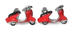 Frederick Thomas Diseñador Rojo Mod Estilo Ciclomotor Scooter Gemelos Hombre-S Peculiar - Imagen 1 de 1
