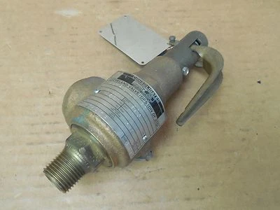 Dresser Consolidated Safety Valve 1543D-21BR 1/2" NPT 165 PSI New - Image 1 of 3