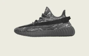 ADIDAS YEEZY BOOST 350 V2 ""MX sale scuro"" EU43 1/3 US9,5 ID4811 - Foto 1 di 5