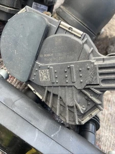 VAUXHALL MERIVA ZAFIRA CORSA ASTRA J THROTTLE BODY 1.2 1.4 PETROL - Picture 1 of 3