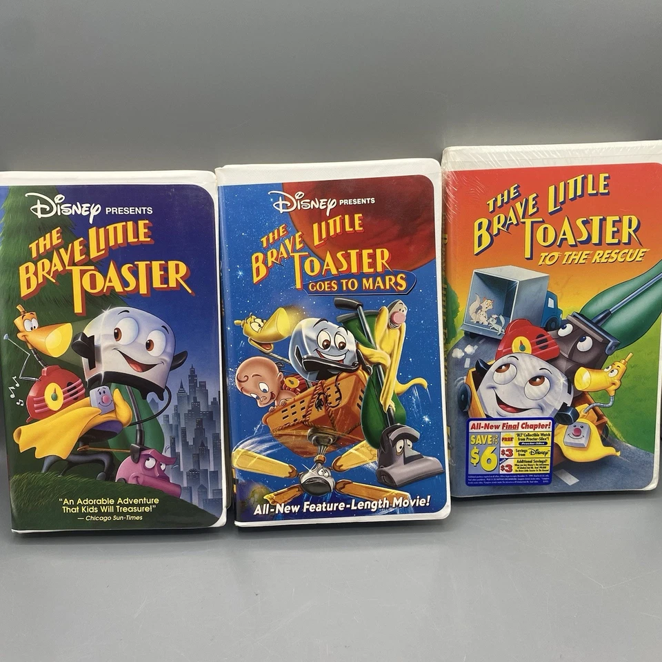 The Brave Little Toaster Lot of 3 VHS / 1 Sealed VHS Foto 1 de 4