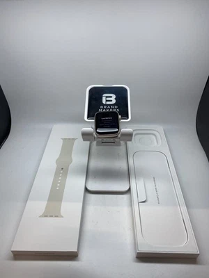 Apple Watch Series SE A2726 40mm 32GB LTE (Unlocked) - Starlight - Image 1 of 4