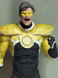 Custom Hal Jordan DC Multiverse Collector Sinestro Corps Yellow Lantern - Picture 1 of 2